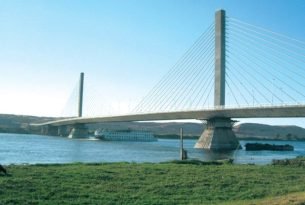 Bridge Piers & Pilons