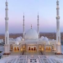 Al Fatah Al Aleem Mosque